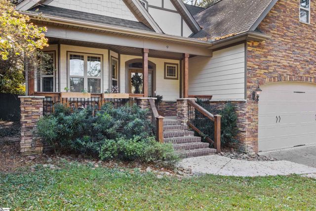 9 Waverly Court, Greenville, SC 29605