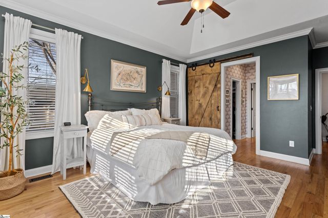 9 Waverly Court, Greenville, SC 29605