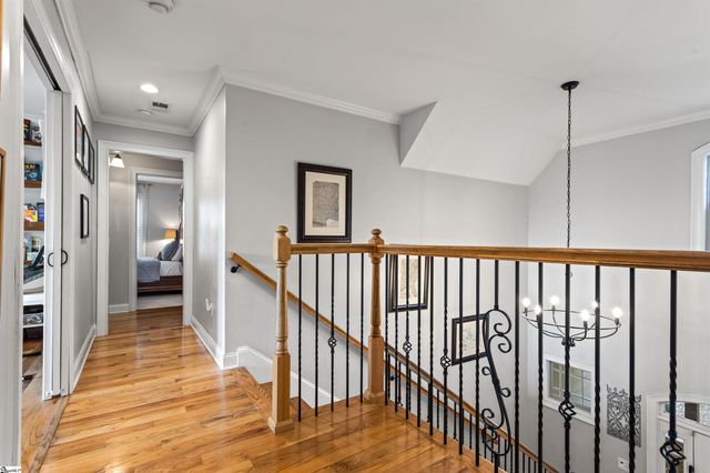 9 Waverly Court, Greenville, SC 29605