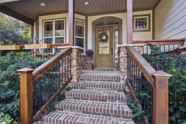 9 Waverly Court, Greenville, SC 29605