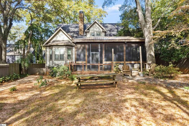 9 Waverly Court, Greenville, SC 29605