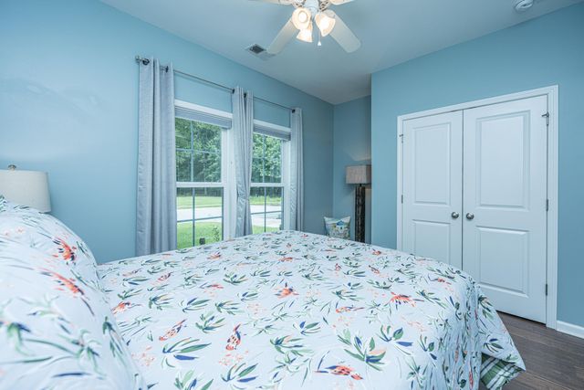 3813 Hanoverian Drive, Mount Pleasant, SC 29429