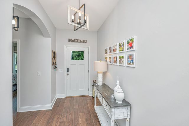 3813 Hanoverian Drive, Mount Pleasant, SC 29429