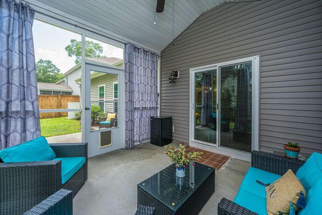 3813 Hanoverian Drive, Mount Pleasant, SC 29429
