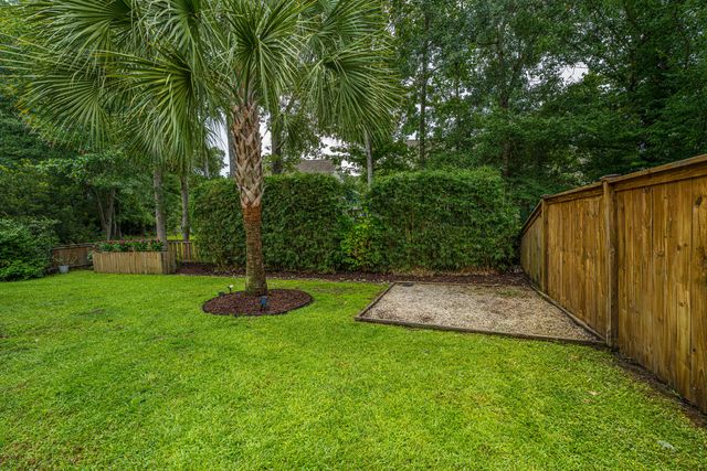 3813 Hanoverian Drive, Mount Pleasant, SC 29429