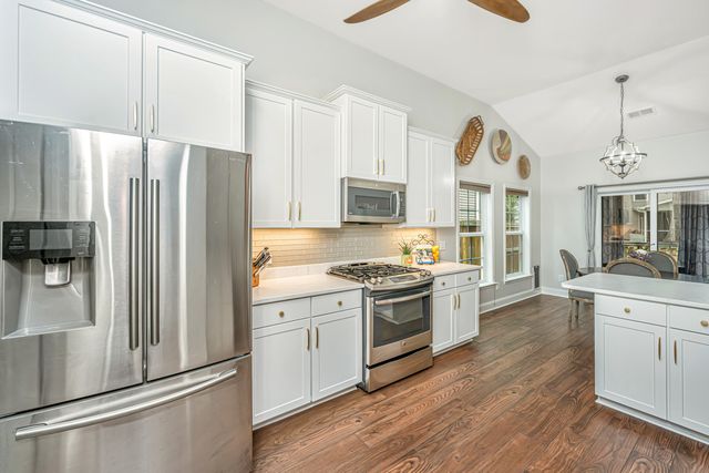 3813 Hanoverian Drive, Mount Pleasant, SC 29429