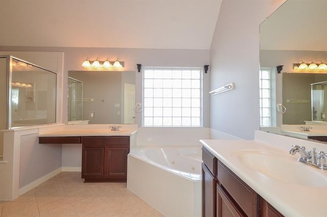 6726 Oakman, Sugar Land, TX 77479