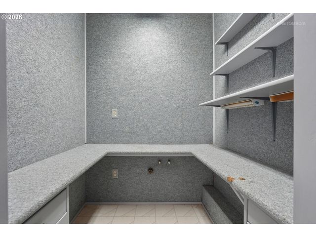 21104 Sw JAMECO Ct, Tualatin, OR 97062