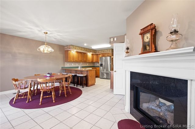 3310 Twelve Oaks Court, Sellersburg, IN 47172
