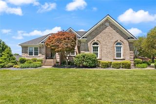 3310 Twelve Oaks Court, Sellersburg, IN 47172