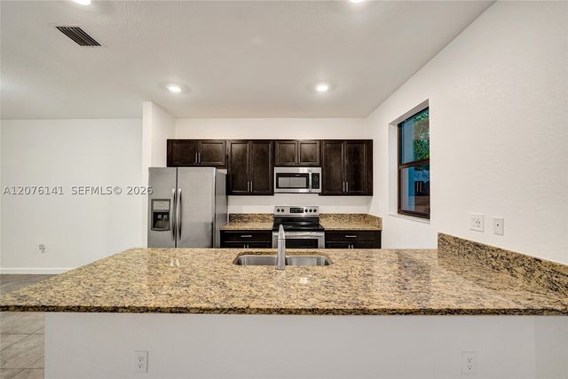 2805 SW 17 Avenue 0, Fort Lauderdale, FL 33315