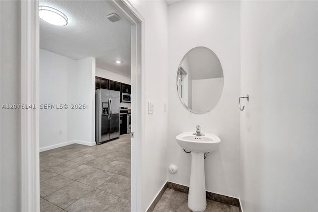 2805 SW 17 Avenue 0, Fort Lauderdale, FL 33315