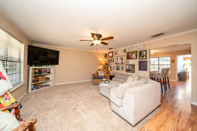 805 Laverne, Jefferson, TX 75657