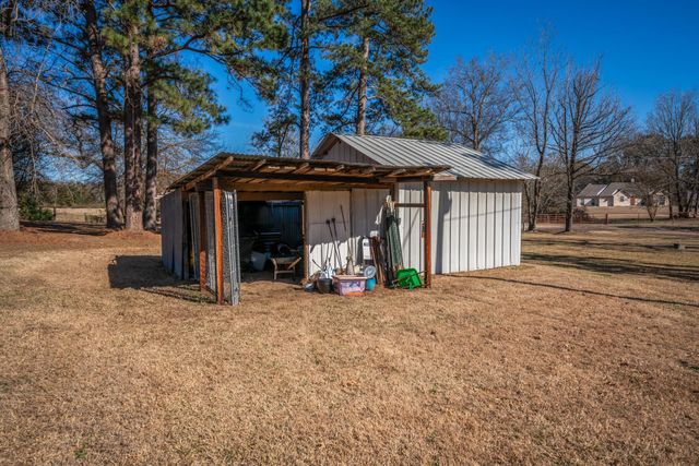 805 Laverne, Jefferson, TX 75657