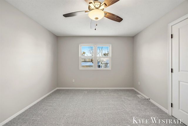 4025 Timberland Drive, Grand Rapids, MI 49508