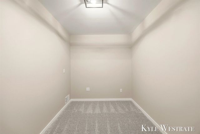 4025 Timberland Drive, Grand Rapids, MI 49508