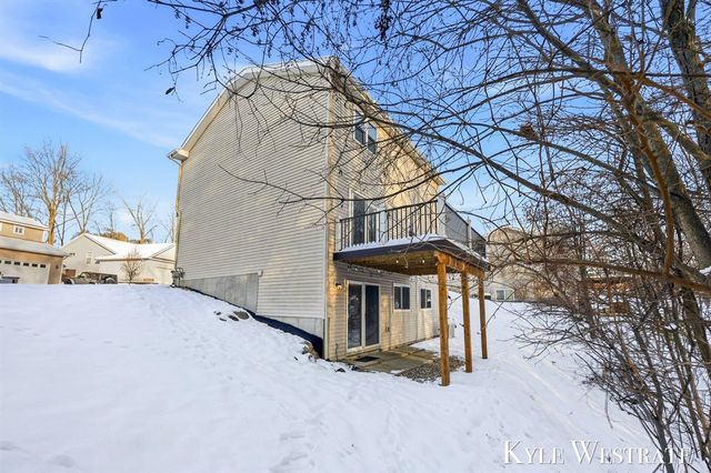 4025 Timberland Drive, Grand Rapids, MI 49508