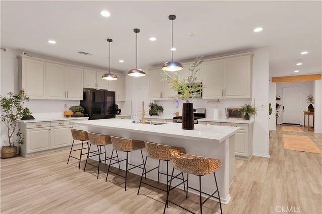 11972 Caleta Way, Victorville, CA 92392