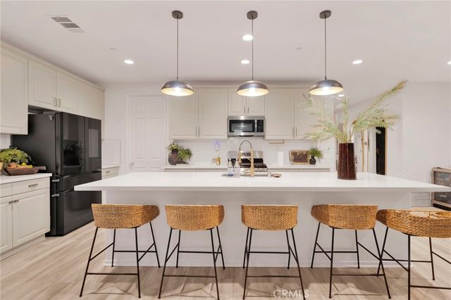11972 Caleta Way, Victorville, CA 92392