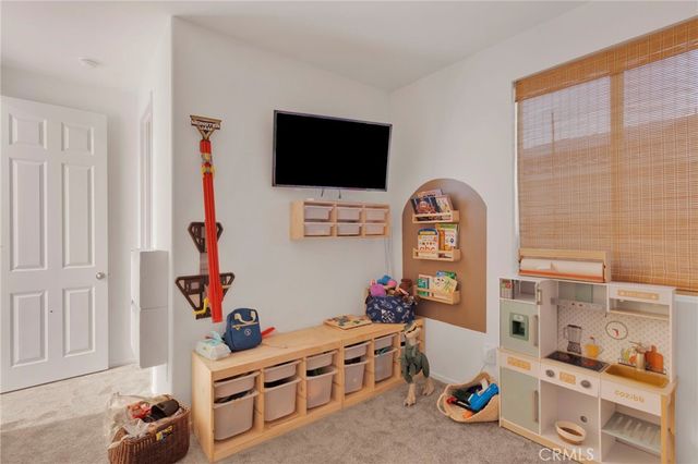 11972 Caleta Way, Victorville, CA 92392