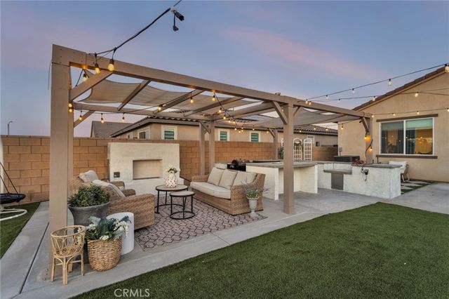 11972 Caleta Way, Victorville, CA 92392