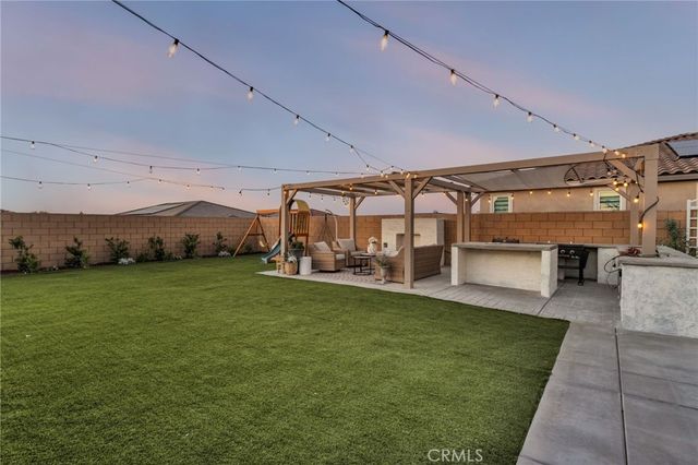 11972 Caleta Way, Victorville, CA 92392