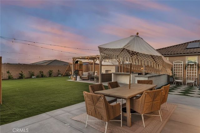 11972 Caleta Way, Victorville, CA 92392
