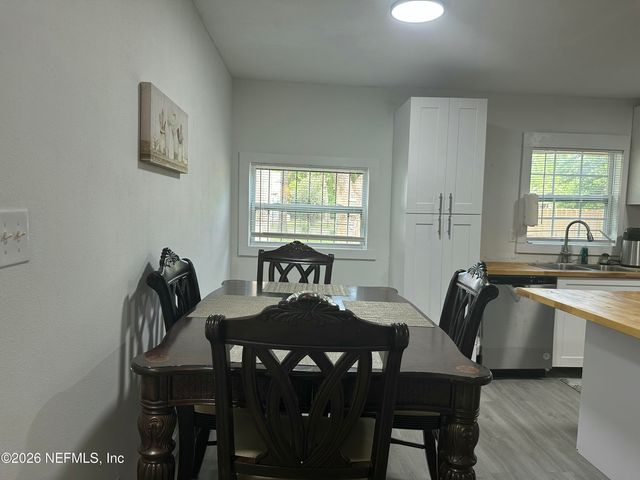 1640 W 4TH Street 1, Jacksonville, FL 32209