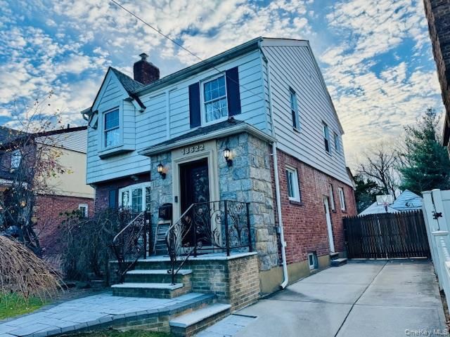 186-22 Avon Road, Jamaica Estates, NY 11432