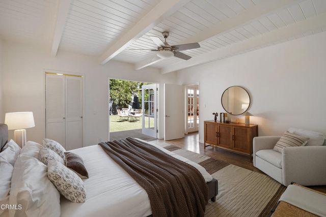 10537 Woodbridge Street, Los Angeles, CA 91602