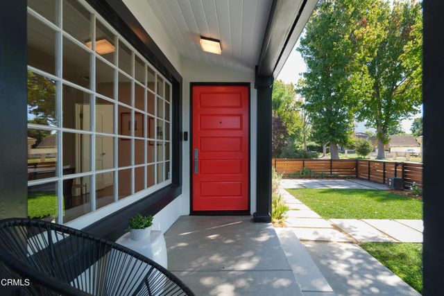 10537 Woodbridge Street, Los Angeles, CA 91602
