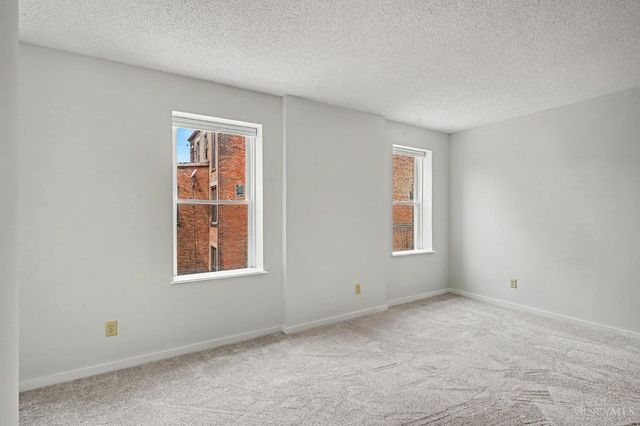 427 Hopkins Street, Cincinnati, OH 45203
