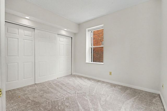 427 Hopkins Street, Cincinnati, OH 45203