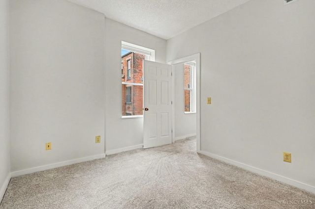 427 Hopkins Street, Cincinnati, OH 45203