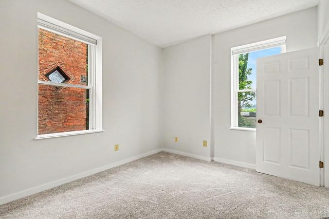 427 Hopkins Street, Cincinnati, OH 45203