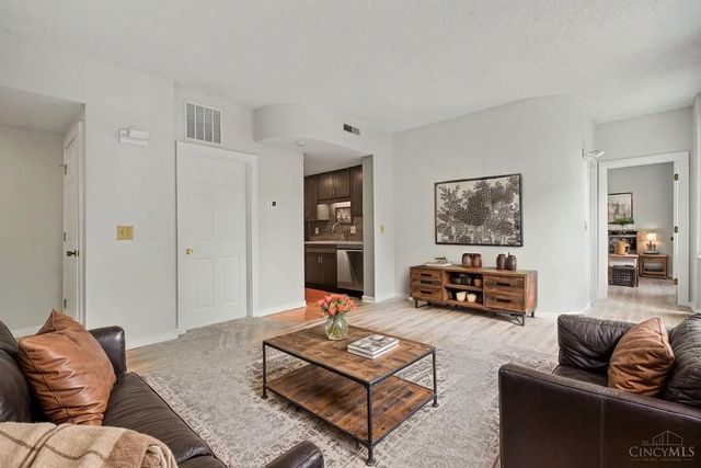 427 Hopkins Street, Cincinnati, OH 45203