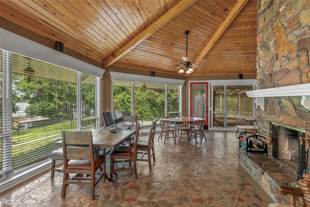 10865 Ferry Lake Road, Oil City, LA 71061