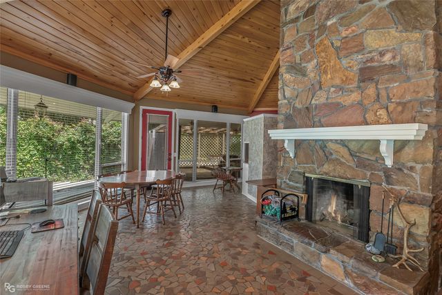 10865 Ferry Lake Road, Oil City, LA 71061