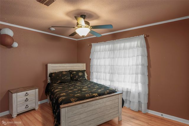 10865 Ferry Lake Road, Oil City, LA 71061