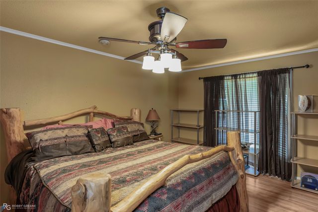 10865 Ferry Lake Road, Oil City, LA 71061