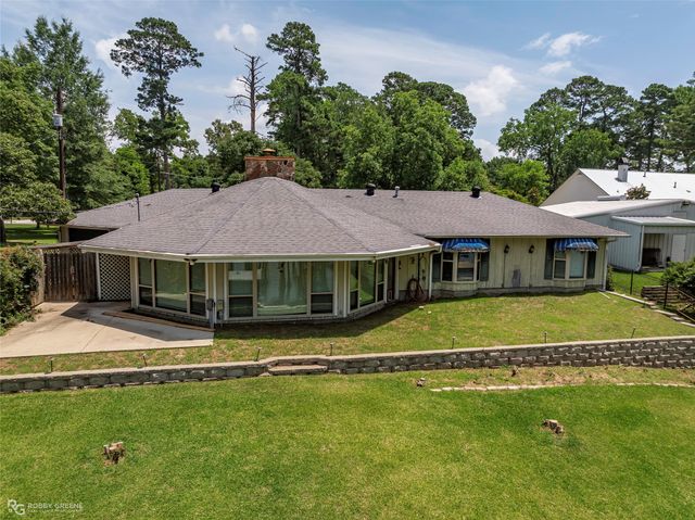 10865 Ferry Lake Road, Oil City, LA 71061