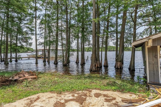 10865 Ferry Lake Road, Oil City, LA 71061