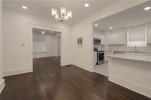 1704 Lake Avenue, Kansas City, KS 66103
