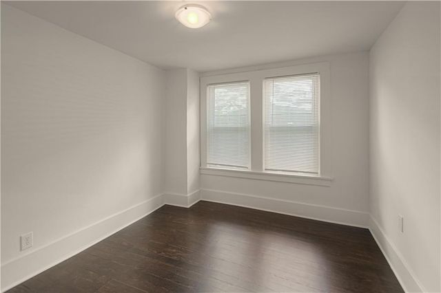 1704 Lake Avenue, Kansas City, KS 66103