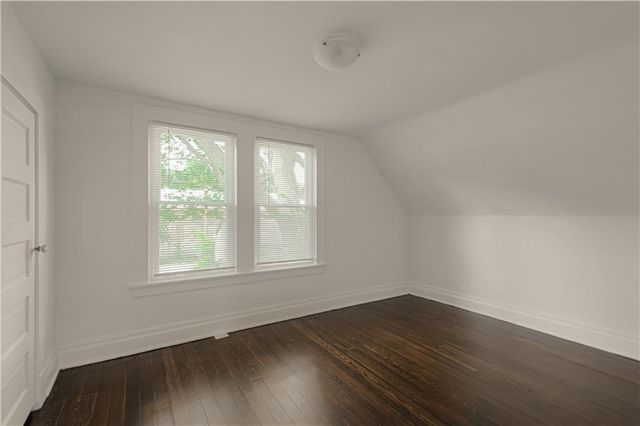 1704 Lake Avenue, Kansas City, KS 66103