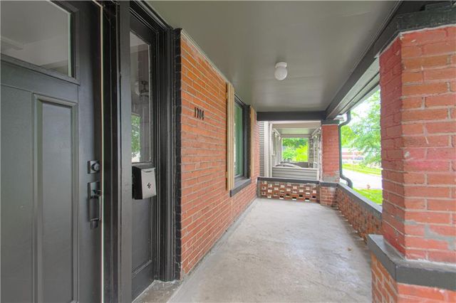 1704 Lake Avenue, Kansas City, KS 66103