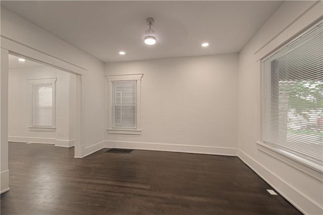 1704 Lake Avenue, Kansas City, KS 66103