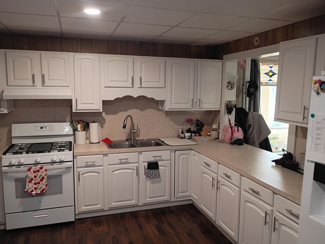 109 E Cass Street, Bangor, MI 49013