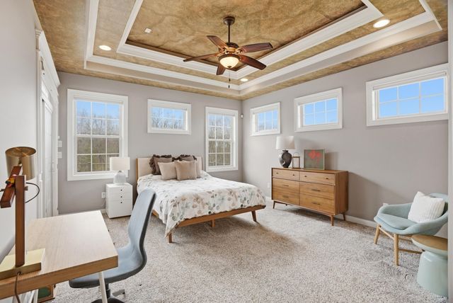 5200 THORNBROOK PKY, Columbia, MO 65203