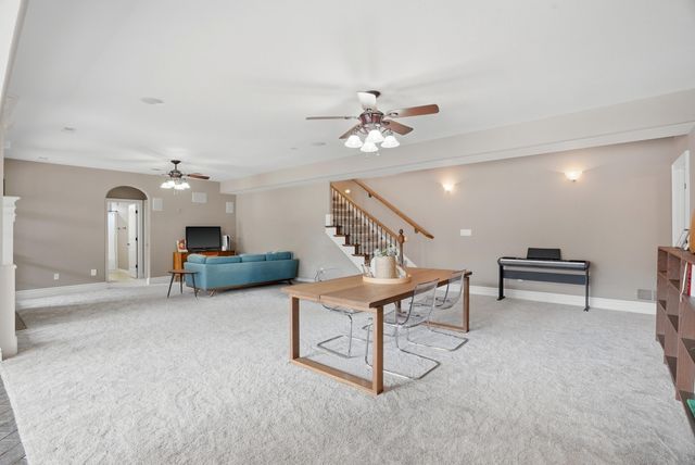 5200 THORNBROOK PKY, Columbia, MO 65203